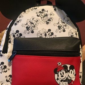 Disney Mickey & Minnie Mouse mini backpack